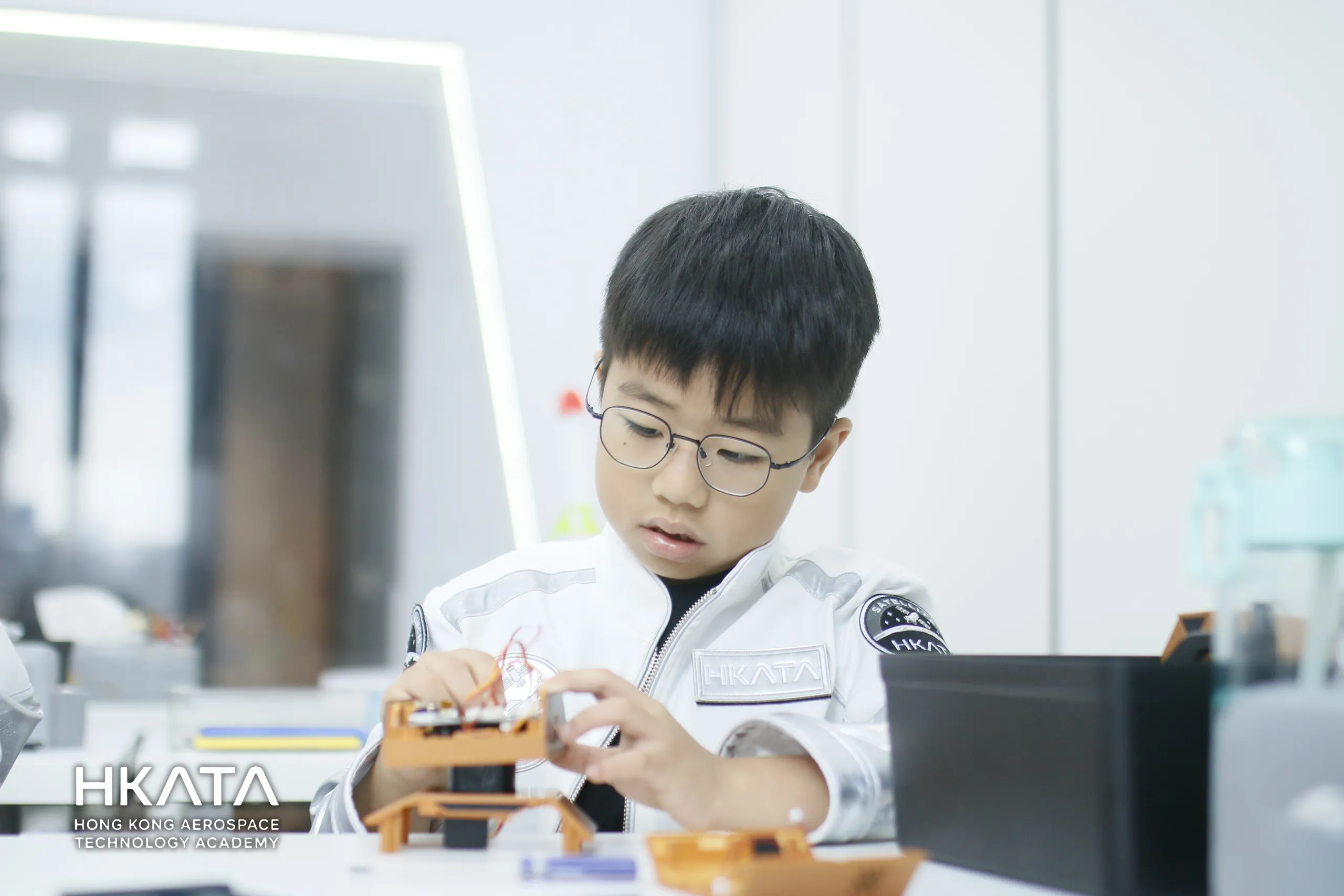 HKATA aerospace classes and student activities 4